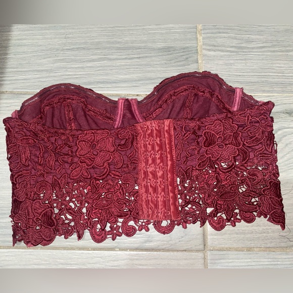 Urban Outfitters Burgundy Corset - Picture 2 of 2